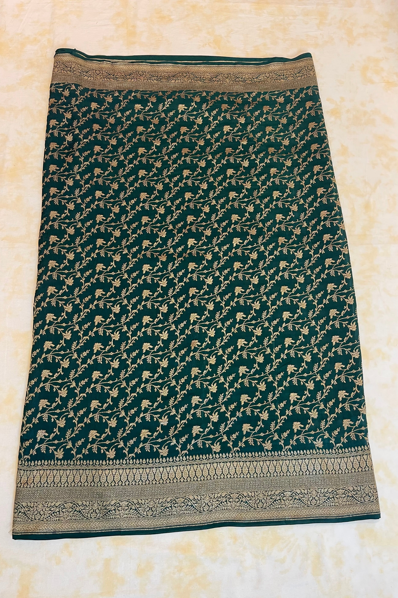 HOV Handloom Banarasi Katan Crepe Silk Saree - Light Green Dark Green- 106