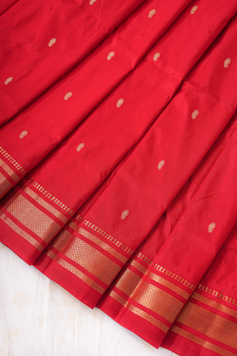 Handloom Paithani Silk Saree - Classic Pallu -  Red