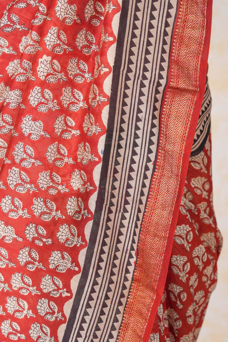Cotton Hand Block Print Saree With Zari Border - Red Off White