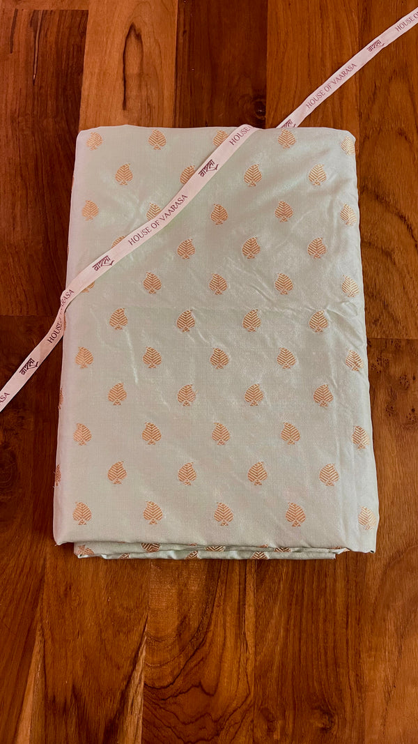 Handloom Banarasi Brocade Silk Fabric - Paan Buta