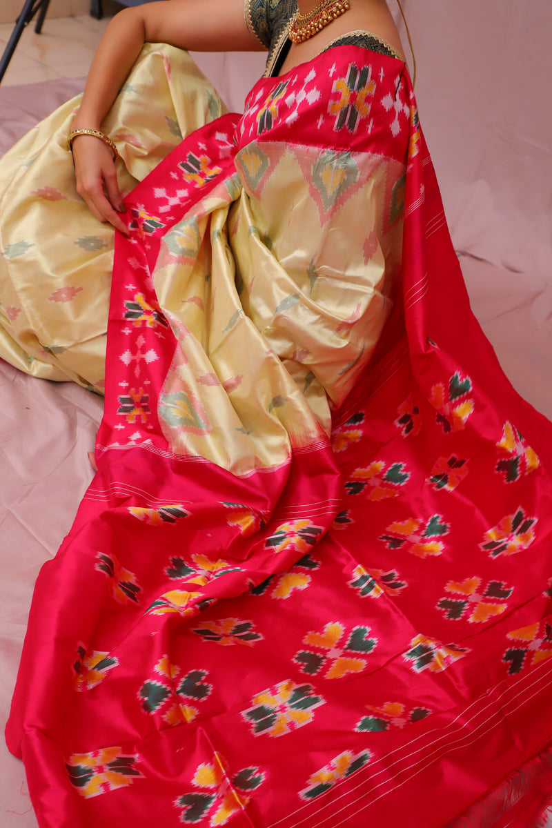 Double Ikat Gold Pink Floral Motifs Handwoven Patola